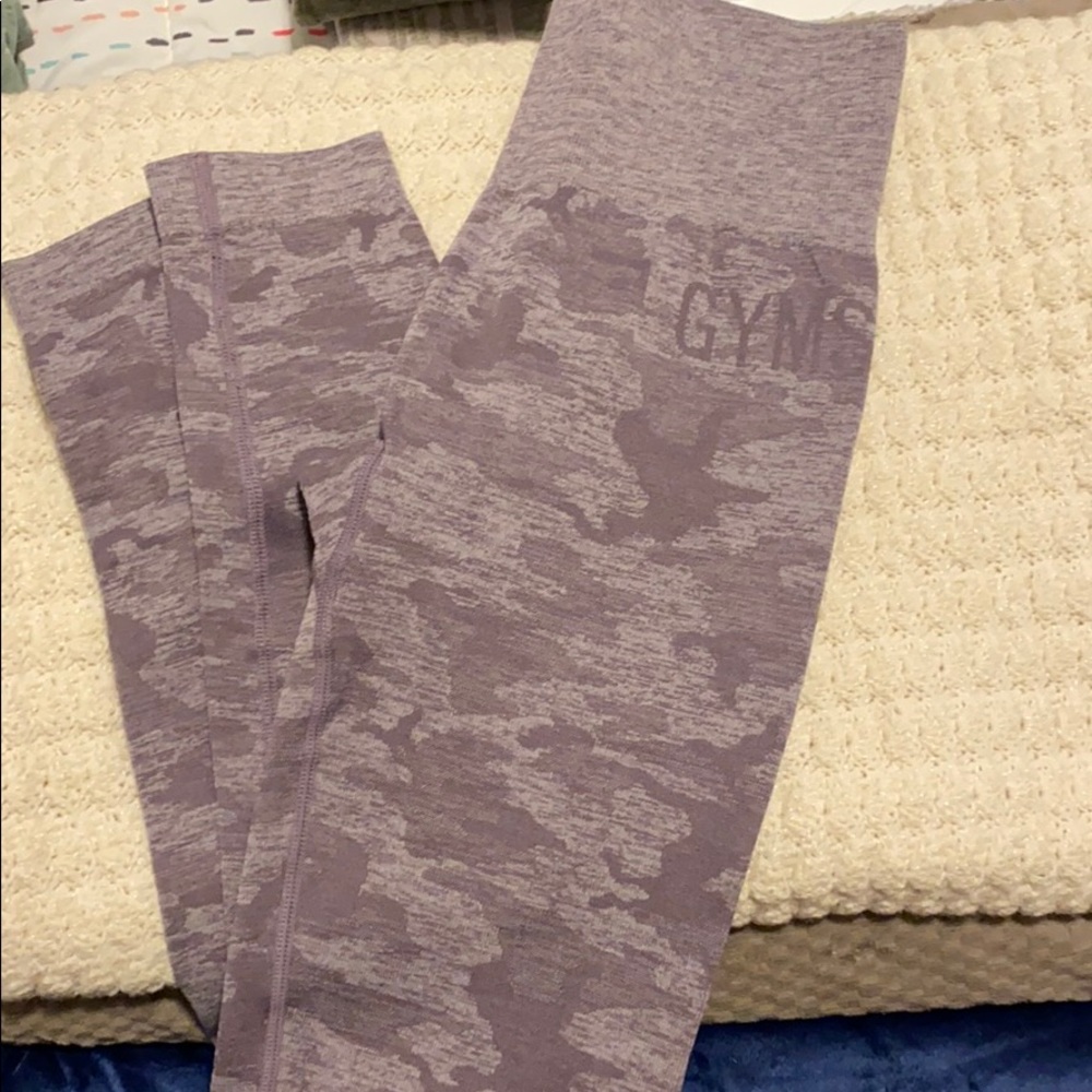 Purple camo high waisted leggings